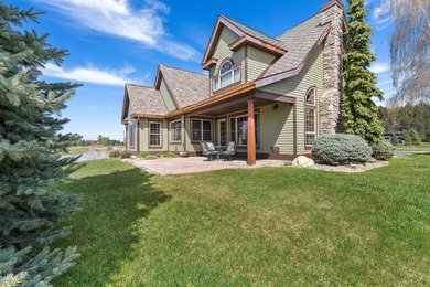 Overlooking the Eagle Bend Golf Course, this beautifully - photo 43