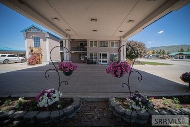 Discover a rare investment opportunity with the Clover Creek Inn - photo 3