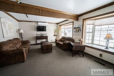 Discover a rare investment opportunity with the Clover Creek Inn - photo 8