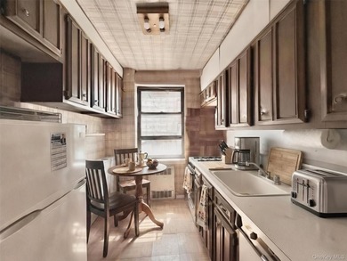 North Flushing 2-Bedroom Co-op for Sale; Welcome to this bright - photo 6