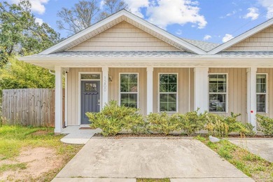 SELLER SAYS - THIS MUST GO! Now priced BELOW comps & ideally - photo 2