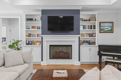 Built in 2023, this like-new home combines modern design - photo 11