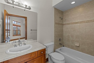 Rare opportunity-seldom does a 2-bedroom, 3-bath Highland Greens - photo 11
