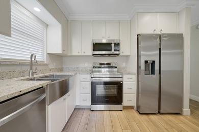 A rare opportunity to own this prime East Boca duplex. Brand new - photo 13