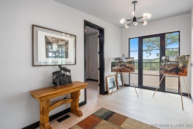Stunning new modern home with breathtaking views located in Linn - photo 14
