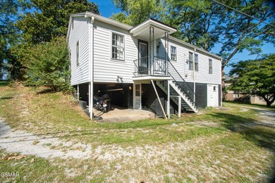 This home was completely remodeled 3 years prior and since has - photo 15