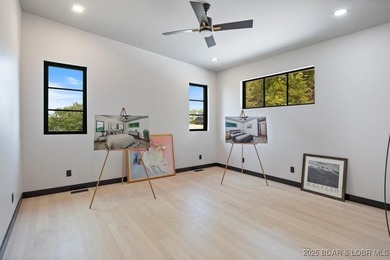 Stunning new modern home with breathtaking views located in Linn - photo 17