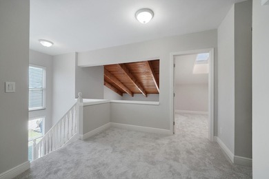 A rare opportunity to own this prime East Boca duplex. Brand new - photo 17