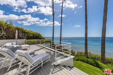 Set against the cinematic backdrop of Malibu's sparkling - photo 18