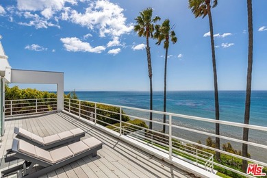 Set against the cinematic backdrop of Malibu's sparkling - photo 21
