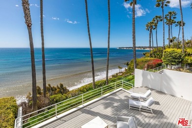 Set against the cinematic backdrop of Malibu's sparkling - photo 22
