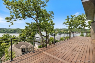 Stunning new modern home with breathtaking views located in Linn - photo 33