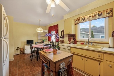 Welcome to easy living in this charming 3-bedroom, 1-bath ranch - photo 2