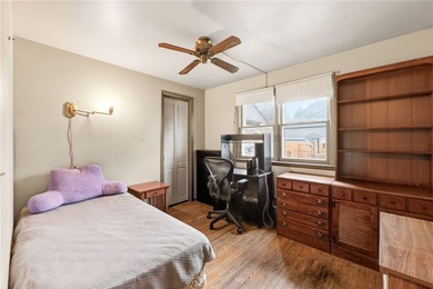 Welcome to easy living in this charming 3-bedroom, 1-bath ranch - photo 9