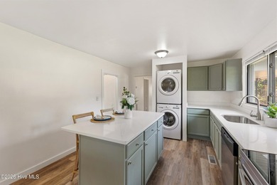 Rare opportunity to own a beautifully renovated home on a - photo 6