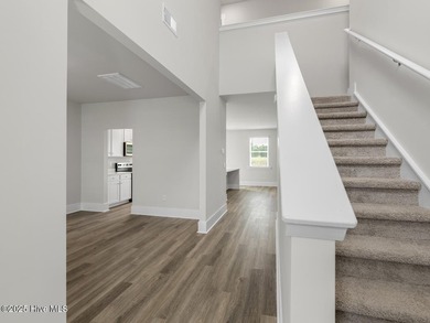 Welcome to Surfside Landing! Located just 5 minutes from the - photo 4