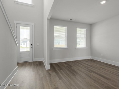 Welcome to Surfside Landing! Located just 5 minutes from the - photo 5