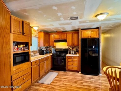 Charming 3-Bedroom Home on owned land with Bonus Space. Prime - photo 6