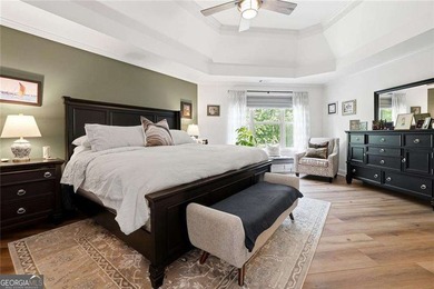 Why book a five-star resort when you can come home to one? - photo 15