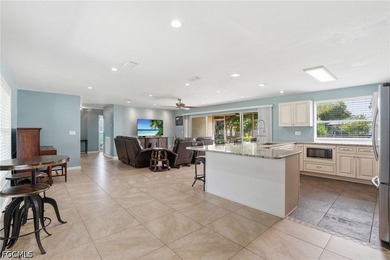 Direct Gulf Access in one of Cape Coral's most prestigious - photo 18
