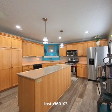 Executive Home on Hill Top Setting Just Outside of Town. Close