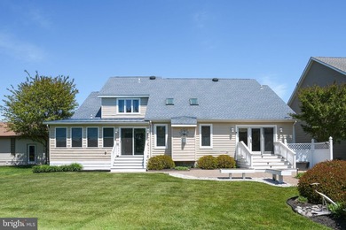 This absolutely pristine, well maintained and much loved home - photo 31