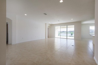 Waterfront property in the gated community of Del Tierra. This - photo 3