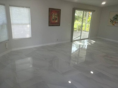 (In a 55 and over community) Lovely unfurnished 2 bedrooms and 2 - photo 9