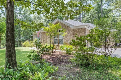 Great opportunity to own a beautiful home in the highly - photo 3