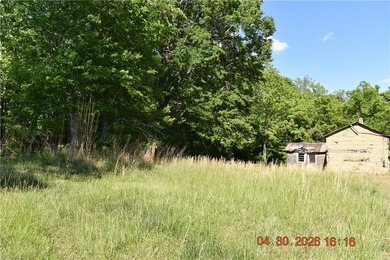 Great Price!! A rare opportunity to own 31.92 acres of versatile - photo 11