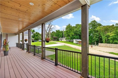 LAKE OF THE OZARKS - Breathtaking, panoramic lake vistas meet - photo 18