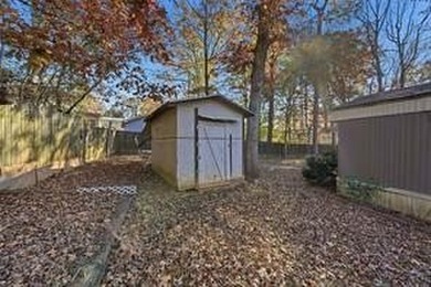 Close to LAKE ALLATOONA!! Tucked away on a beautiful private lot - photo 25