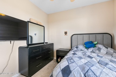 Bank Approved Price . Short Sale - Subject to Lender Approval - photo 25