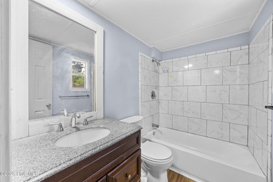 This 2-bedroom, 1-bath single-wide home offers a great - photo 8