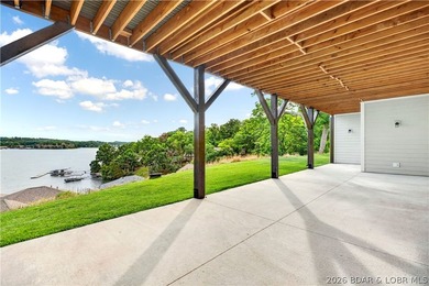 LAKE OF THE OZARKS - Breathtaking, panoramic lake vistas meet - photo 43