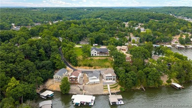 LAKE OF THE OZARKS - Breathtaking, panoramic lake vistas meet - photo 47