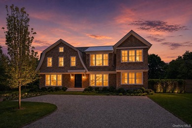 Stunning New Construction in Westhampton with Rare 2 Story 4 - photo 3