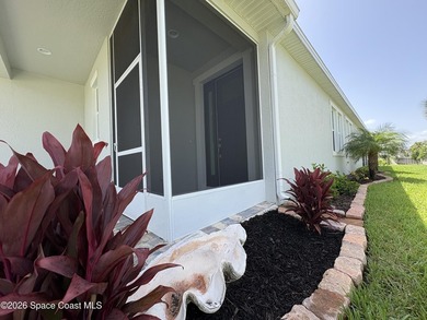 Beautifully maintained 2024 waterfront home in desirable Pangea - photo 4