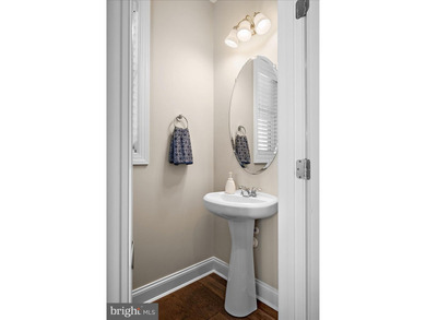 Welcome to 22072 Seaport Square, a beautifully appointed Schell - photo 20