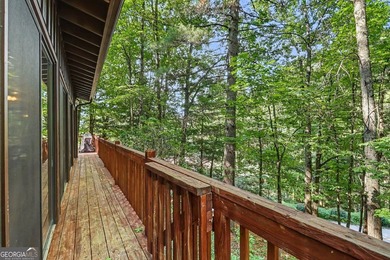 Wake each morning to the refreshing mountain air and peaceful - photo 22