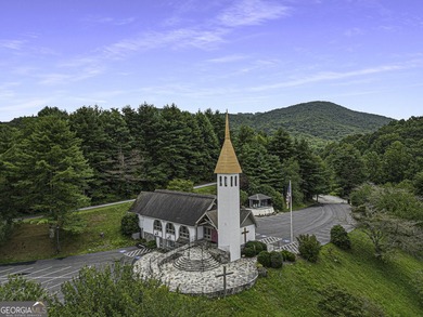 Wake each morning to the refreshing mountain air and peaceful - photo 30