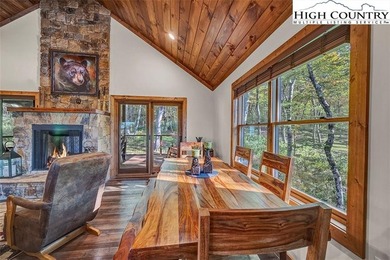 Nestled under the peaks of Sugar Mountain is this 3 bedroom, 3.5 - photo 30