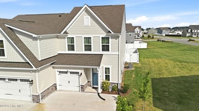 Welcome to 101B Spinnaker Street and easy coastal living in - photo 3