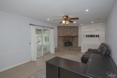 Welcome to this conveniently located 3 bedroom, 2.5 bath home - photo 4