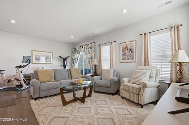 Welcome to 101B Spinnaker Street and easy coastal living in - photo 5