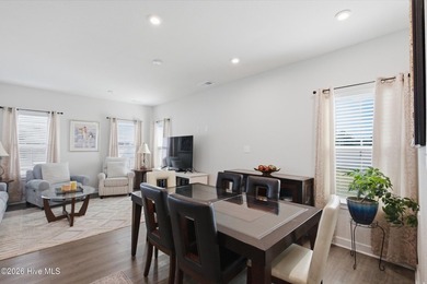 Welcome to 101B Spinnaker Street and easy coastal living in - photo 6