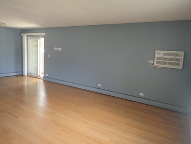 Welcome to this private comfy, corner, convenient condo located - photo 10