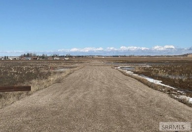 County Approved 24 Lot Subdivision complete with Roads, Power - photo 7