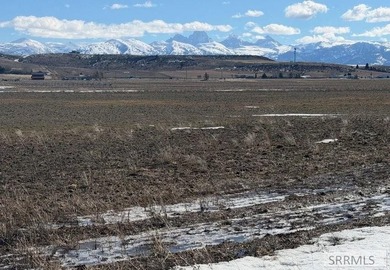 County Approved 24 Lot Subdivision complete with Roads, Power - photo 8