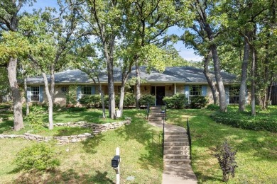 Lake Interlochen Home For Sale in Arlington Texas